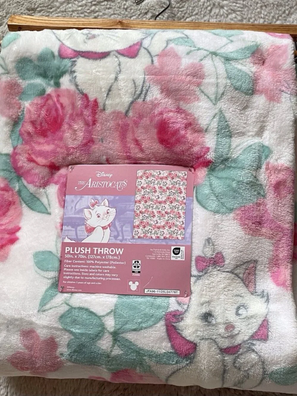 Disney Aristocats Marie Kitten Pink Roses Soft Throw Blanket‎ 50” X 70” NEW